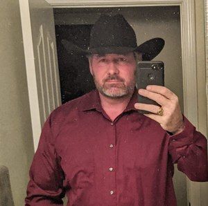 Meet your Posher, Gregory